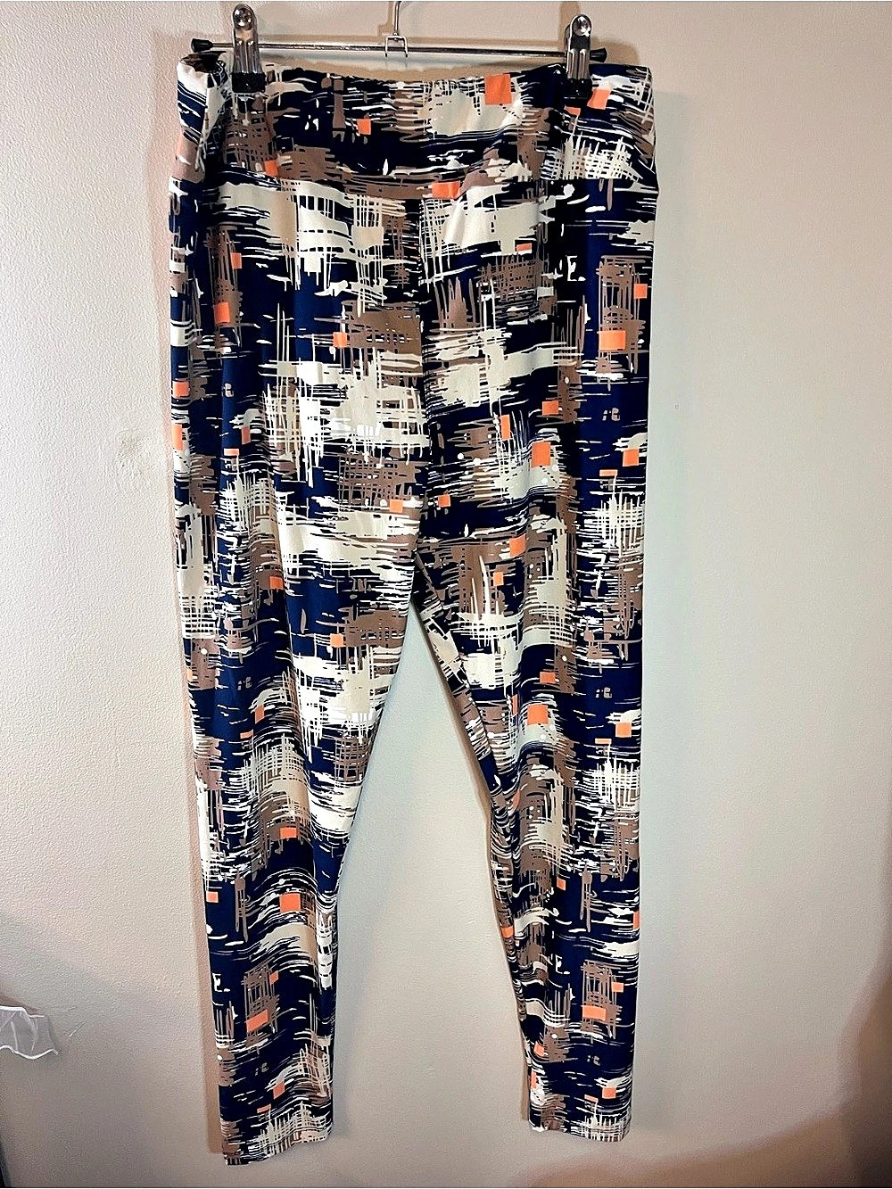 She's Git Leggz Abstract Print Leggings Curvy +